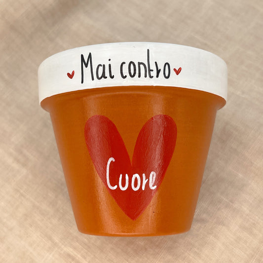 Mai contro cuore